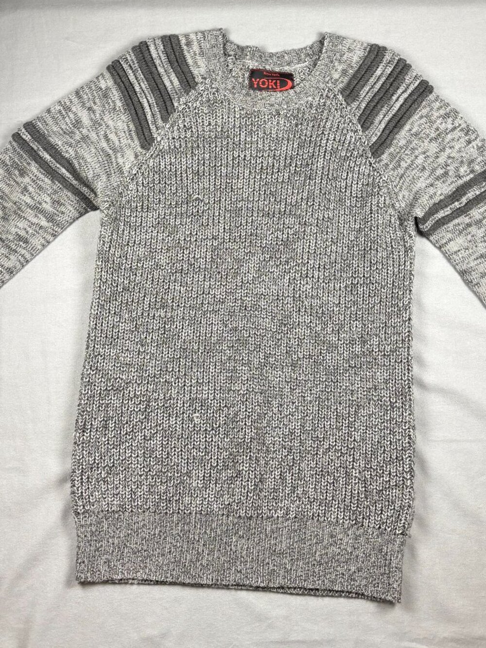 YOKI New York Mens Gray Knit Crewneck Sweater Raglan Stripe Cotton Acrylic MS137